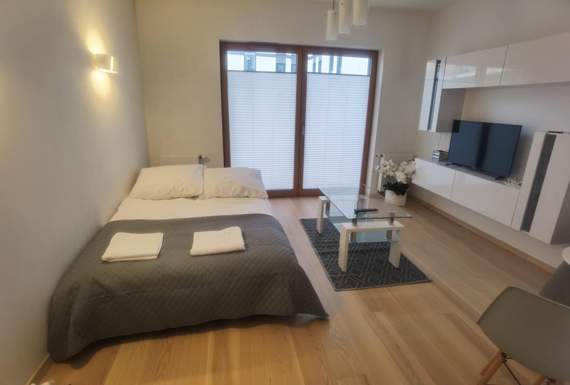 קרקוב Novum Apartment In The City Center מראה חיצוני תמונה